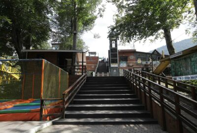 Ayrı Gezegen Glass Terrace