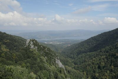 Ayrı Gezegen Glass Terrace